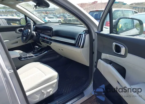 2024 Kia Sorento X-Line Sx z USA, uszkodzony, nr VIN 5XYRKDJF7RG301688